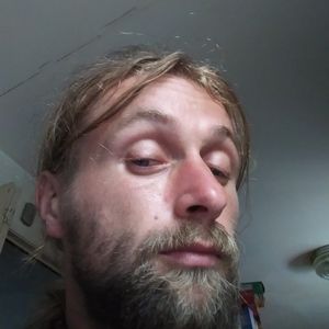 Meet your Posher, Corey